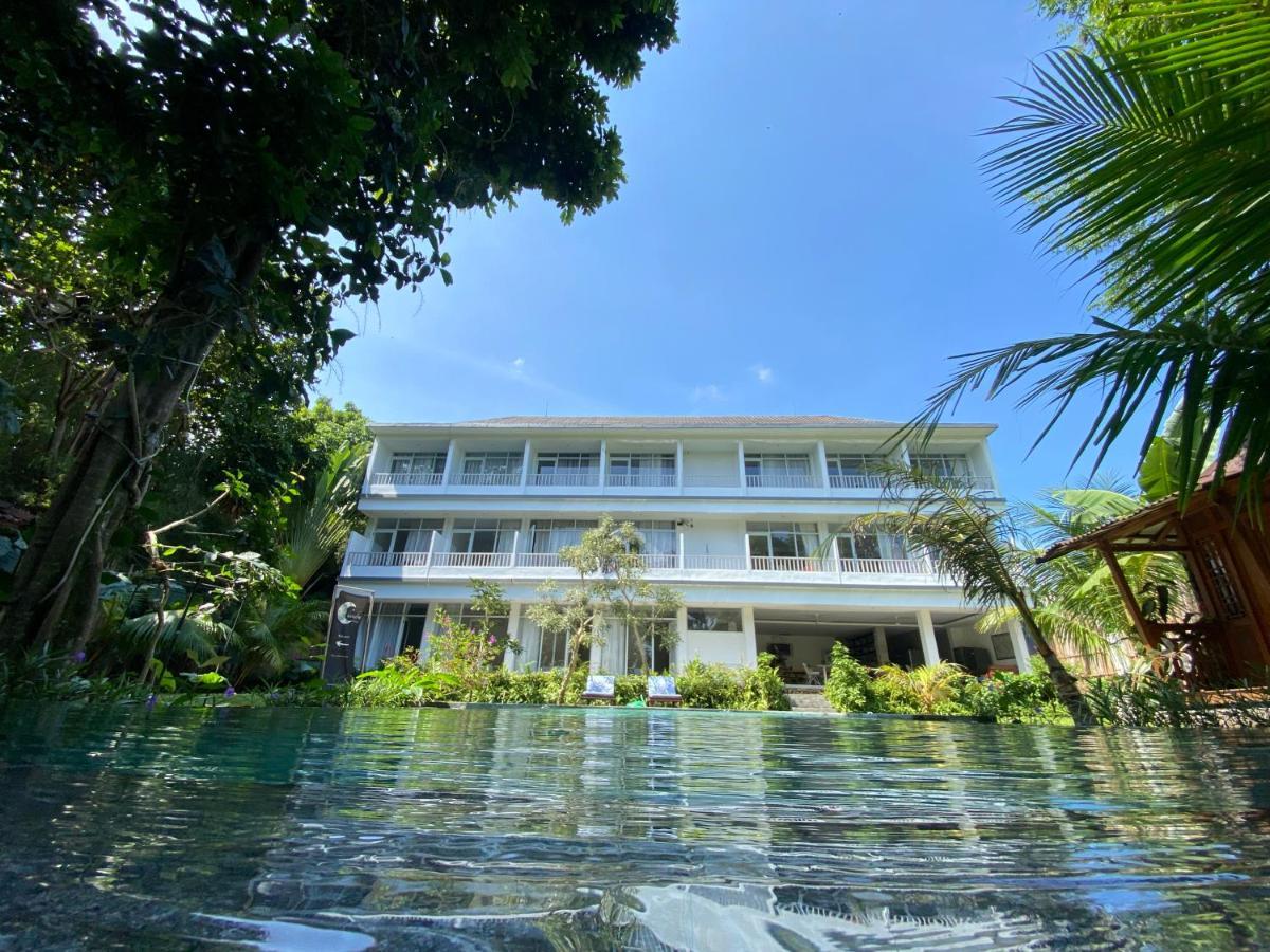 Mahamustika Riverside Canggu Eksteriør billede