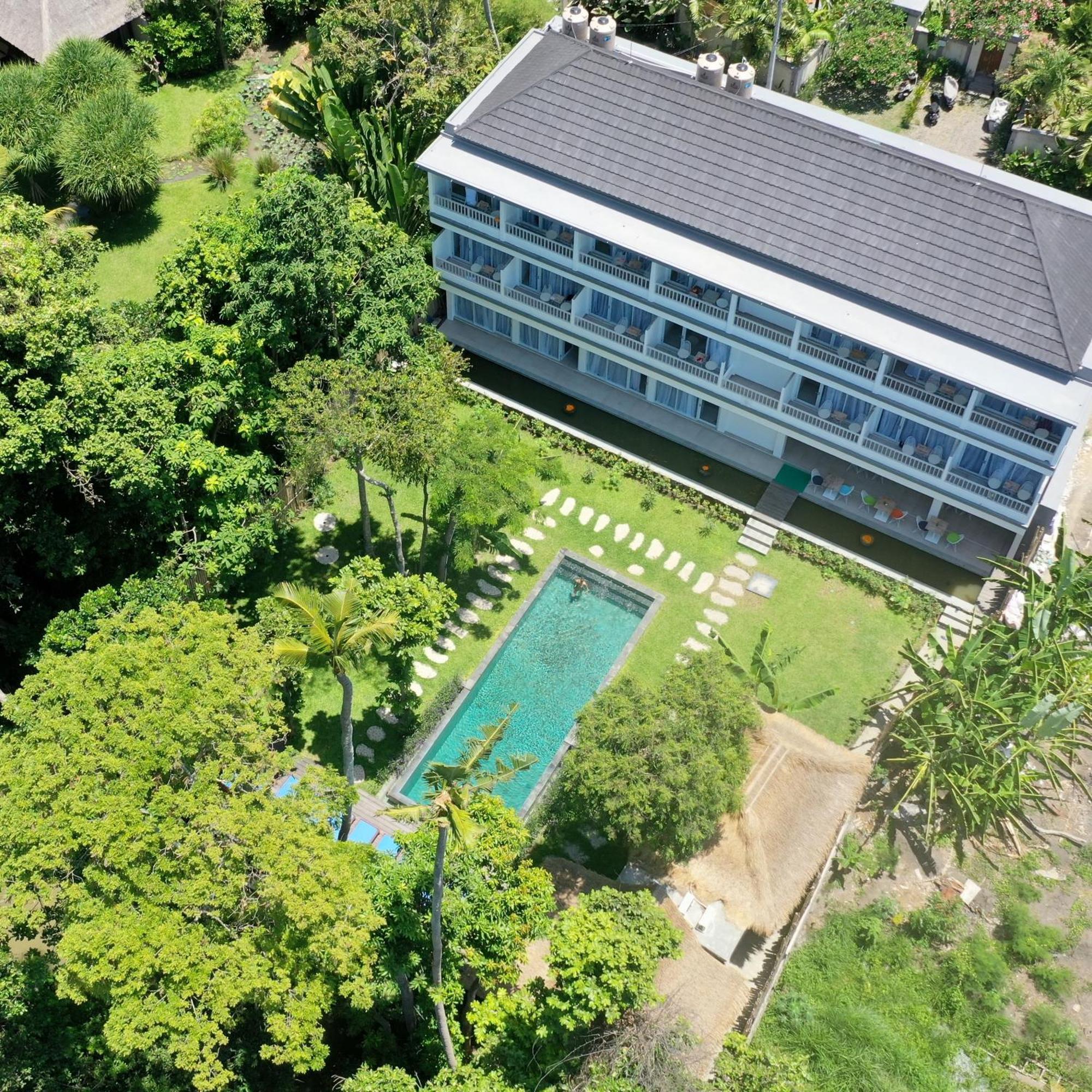 Mahamustika Riverside Canggu Eksteriør billede